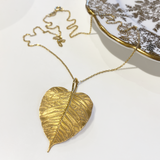 Leaf heart necklace 